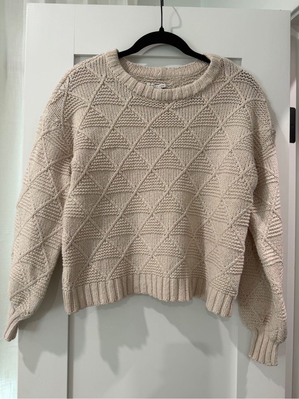 American Eagle Outfitters Beige Diamond-Pattern Crewneck Sweater